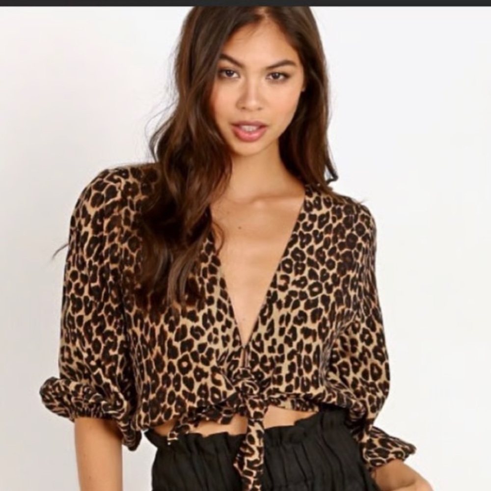 Boutique By Together Cheetah Tie Front Top